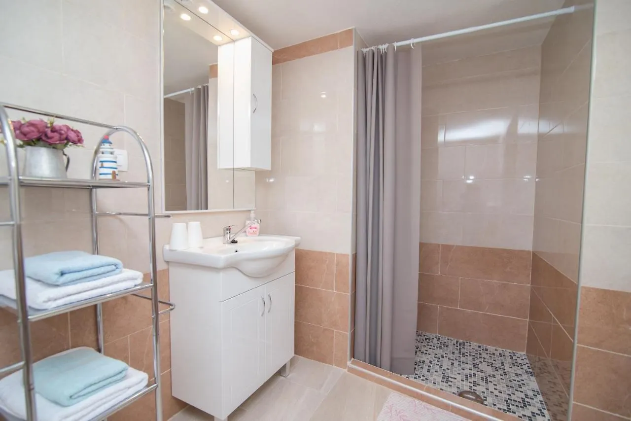 By Dinka Apartment Ilovik Croatia