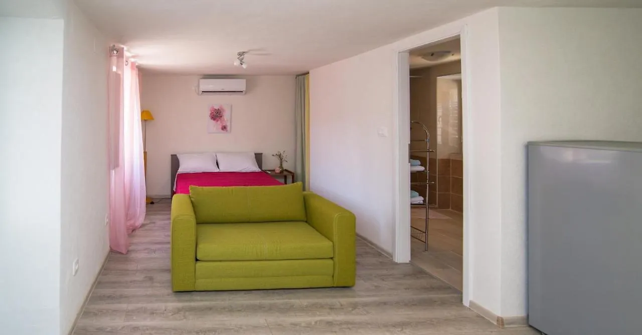 By Dinka Apartment Ilovik Croatia